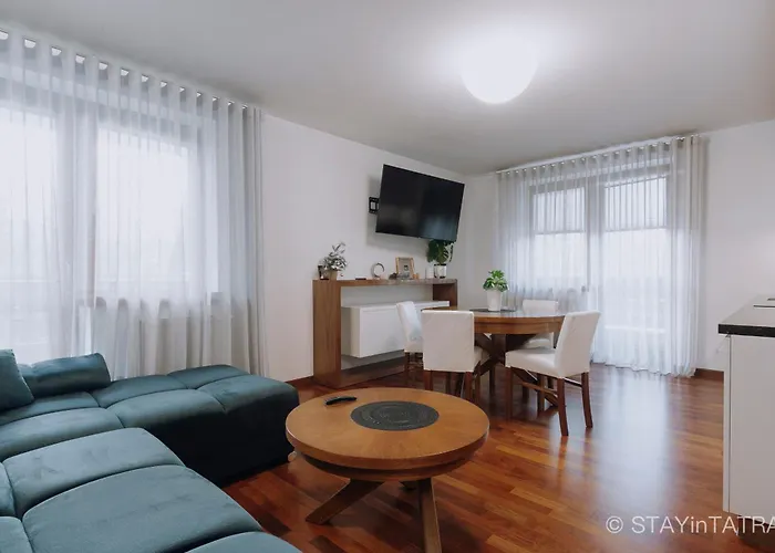 Korona Centrum شقة *